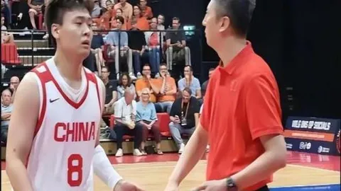 尼克斯森林狼交易新动态：黄蜂加入三方行列